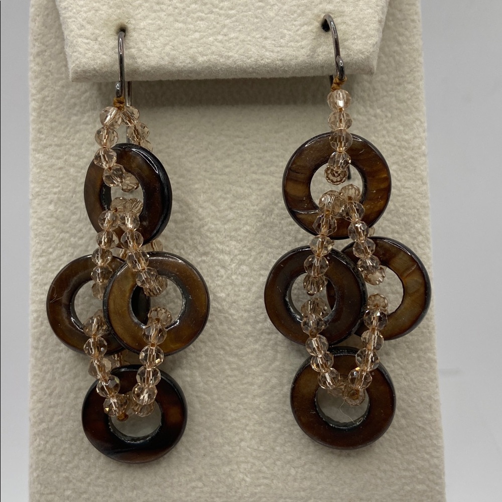 Vintage Sterling Silver 925 Brown Mother of Pearl Faceted
Bead Earrings Pierced